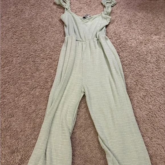 jumpsuit - Picture 1 of 2